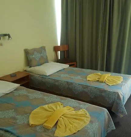 ホテル バラトン 2*