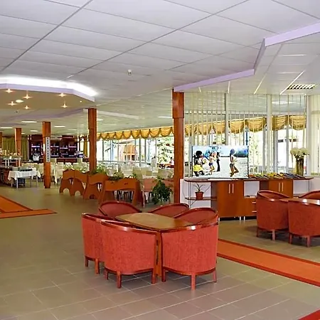 Hotel Balaton 2*