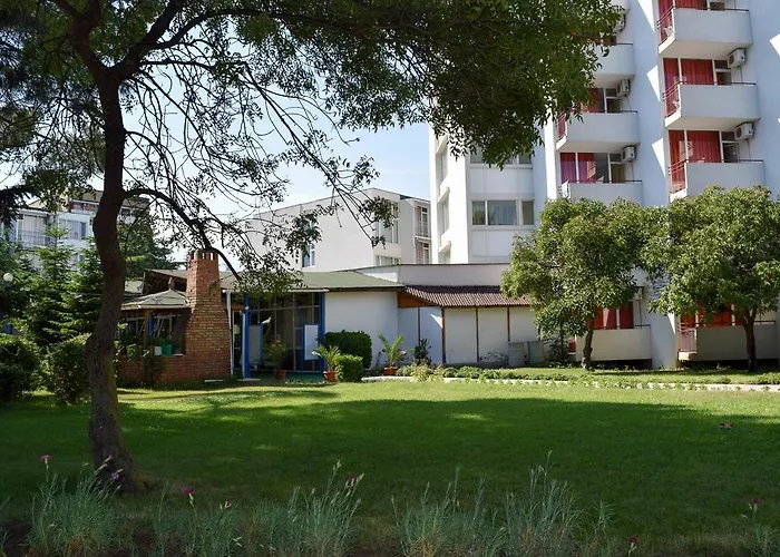 Balaton 2* Солнечный берег